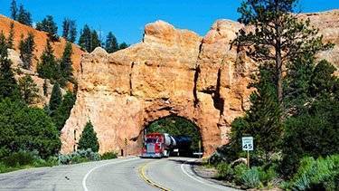 entrance to bryce canyon